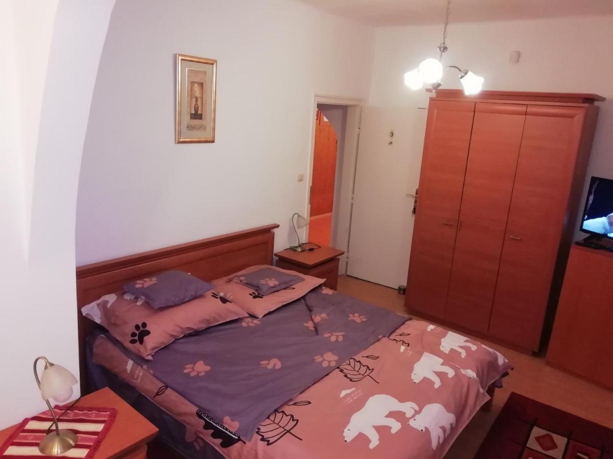 Asta La Vista Vendeghaz Hotell Miskolc Exteriör bild