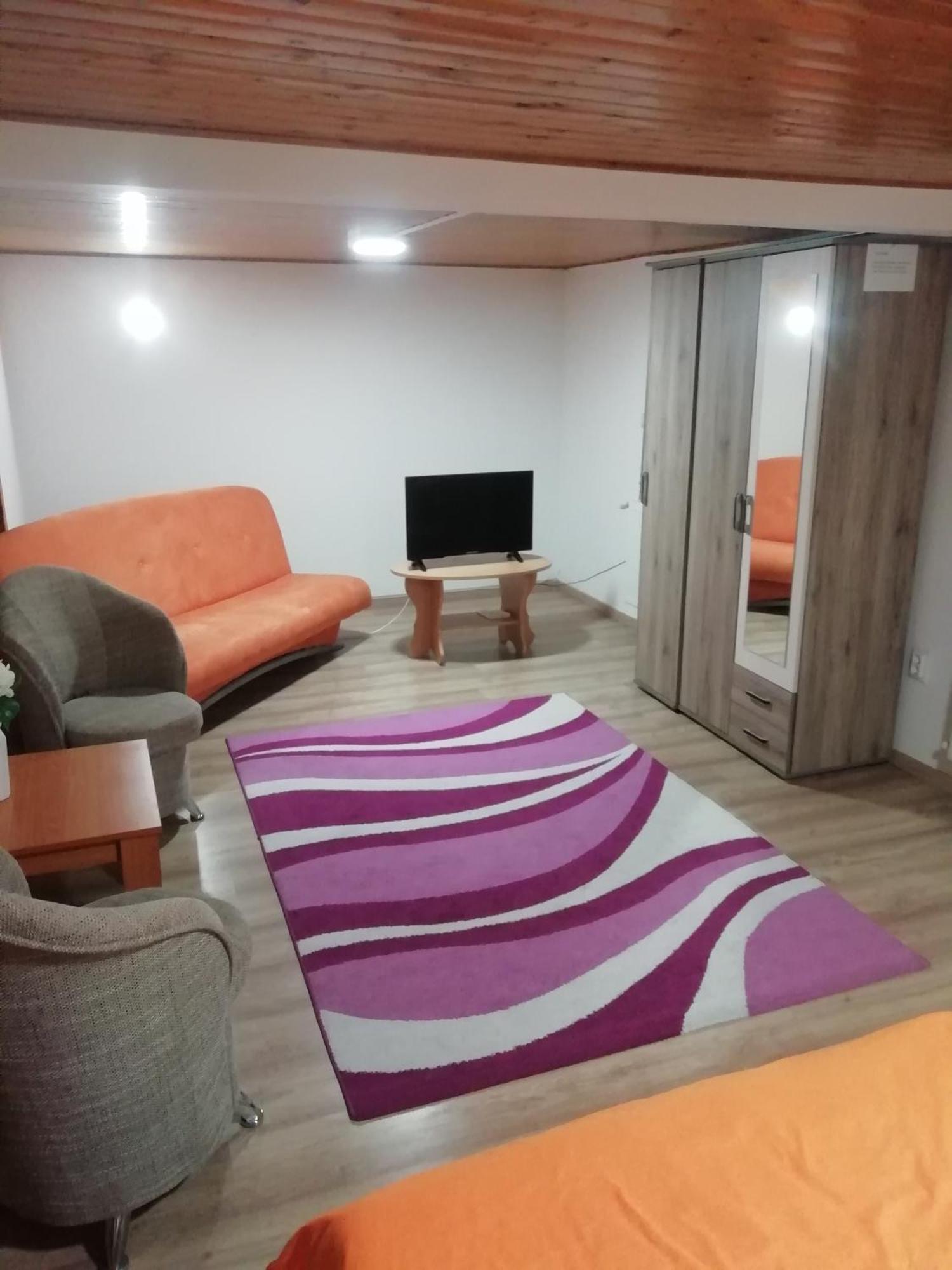 Asta La Vista Vendeghaz Hotell Miskolc Exteriör bild